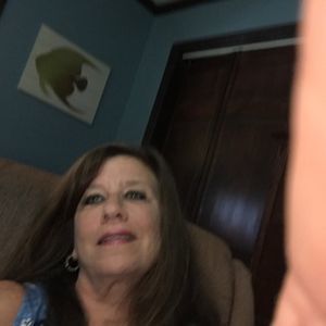 Meet your Posher, Pam